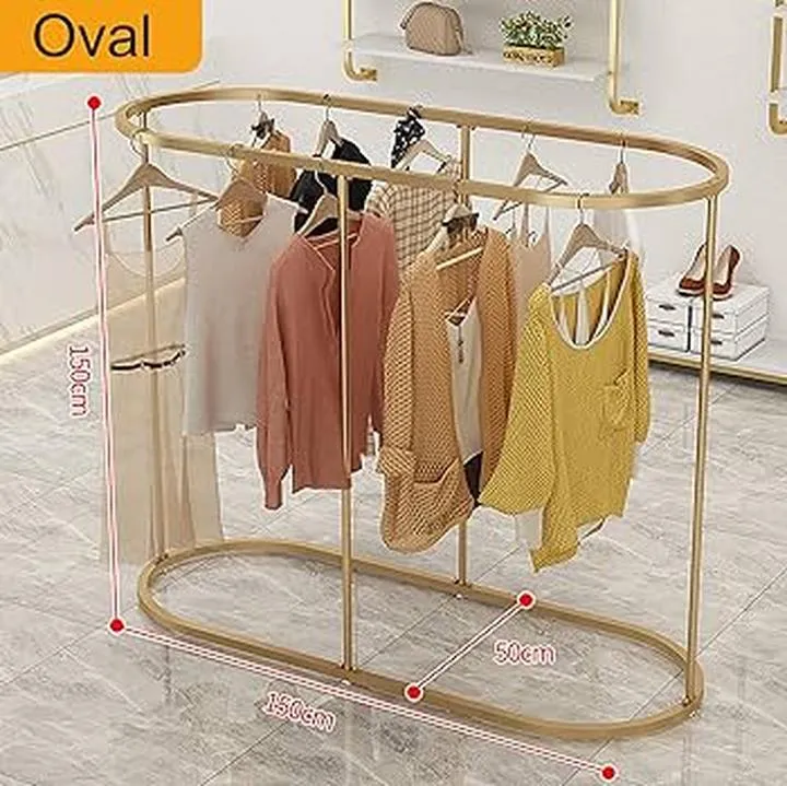 Jak efektywnie wieszać ubrania w sklepie, aby przyciągnąć klientów?