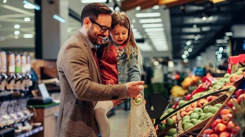 Sklepy otwarte 10 listopada